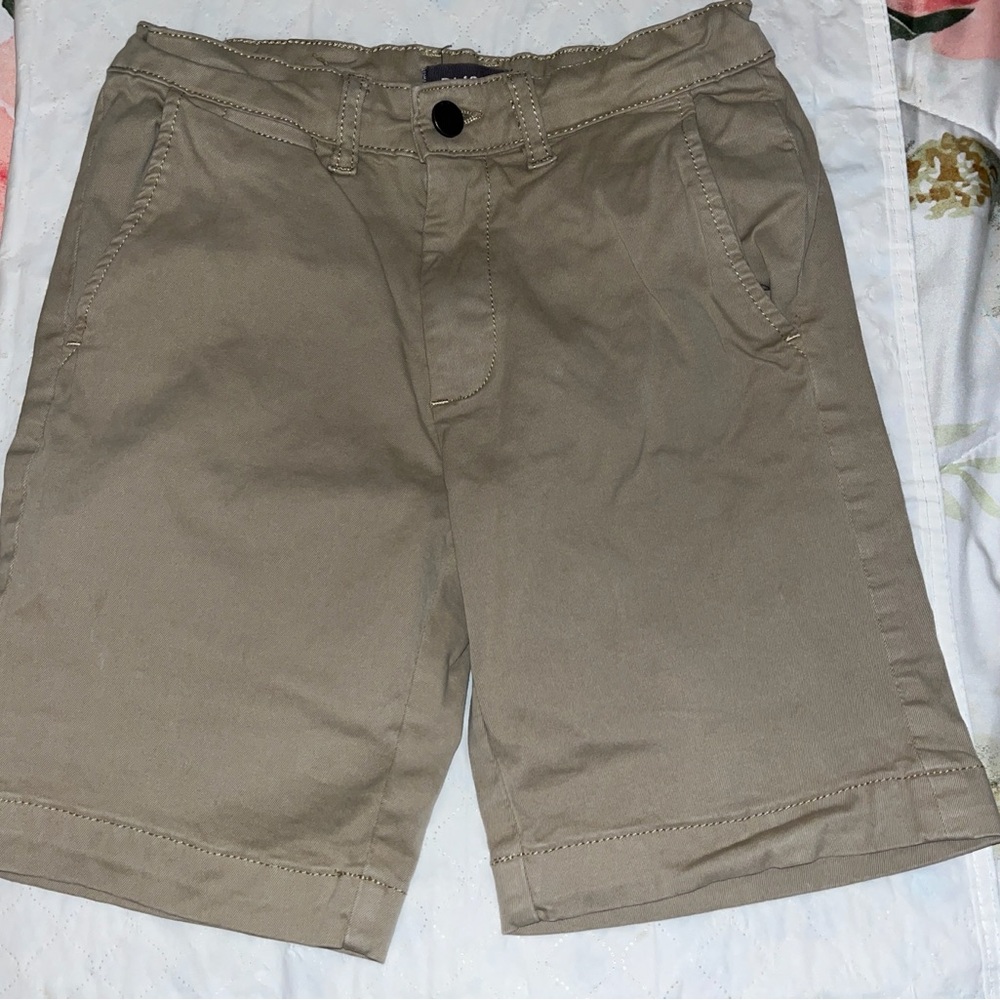 Boys DL1961 Casual Shorts In Size 8 in EUC.